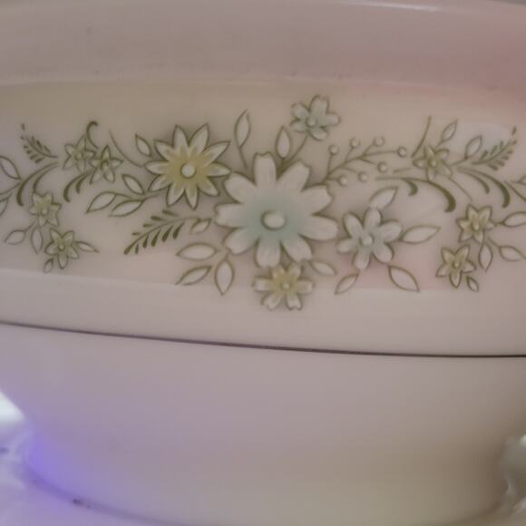 Noritake Ivory China Pattern Lexine 7007 Gravy Boat Great Condition - Picture 2 of 10
